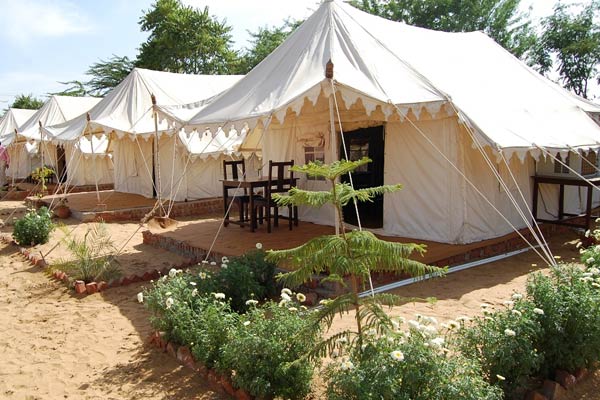 Budget camps in pushkar